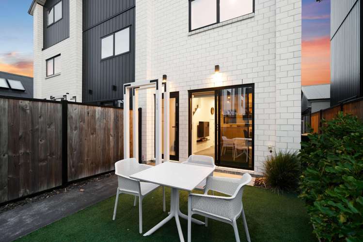 10/340 Cashel Street Christchurch Central_16