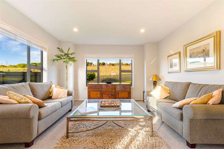 6 Pampas Drive Wainui_13