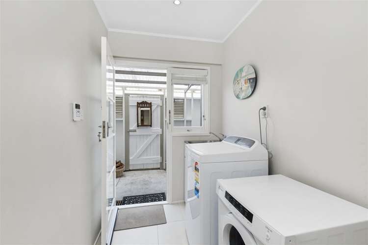 1/5 Moana Avenue Belmont_15