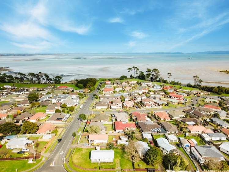 99 Palmers Road Clendon Park_7