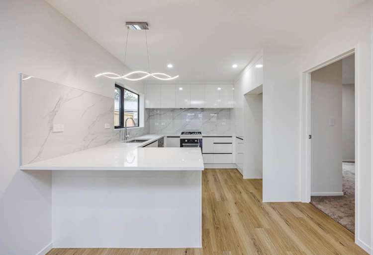 14b Friesian Drive_4