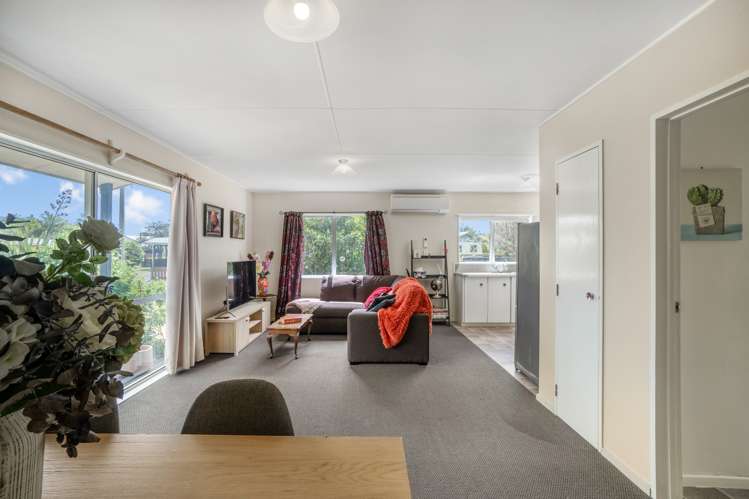 9 Tasman Crescent Carterton_5