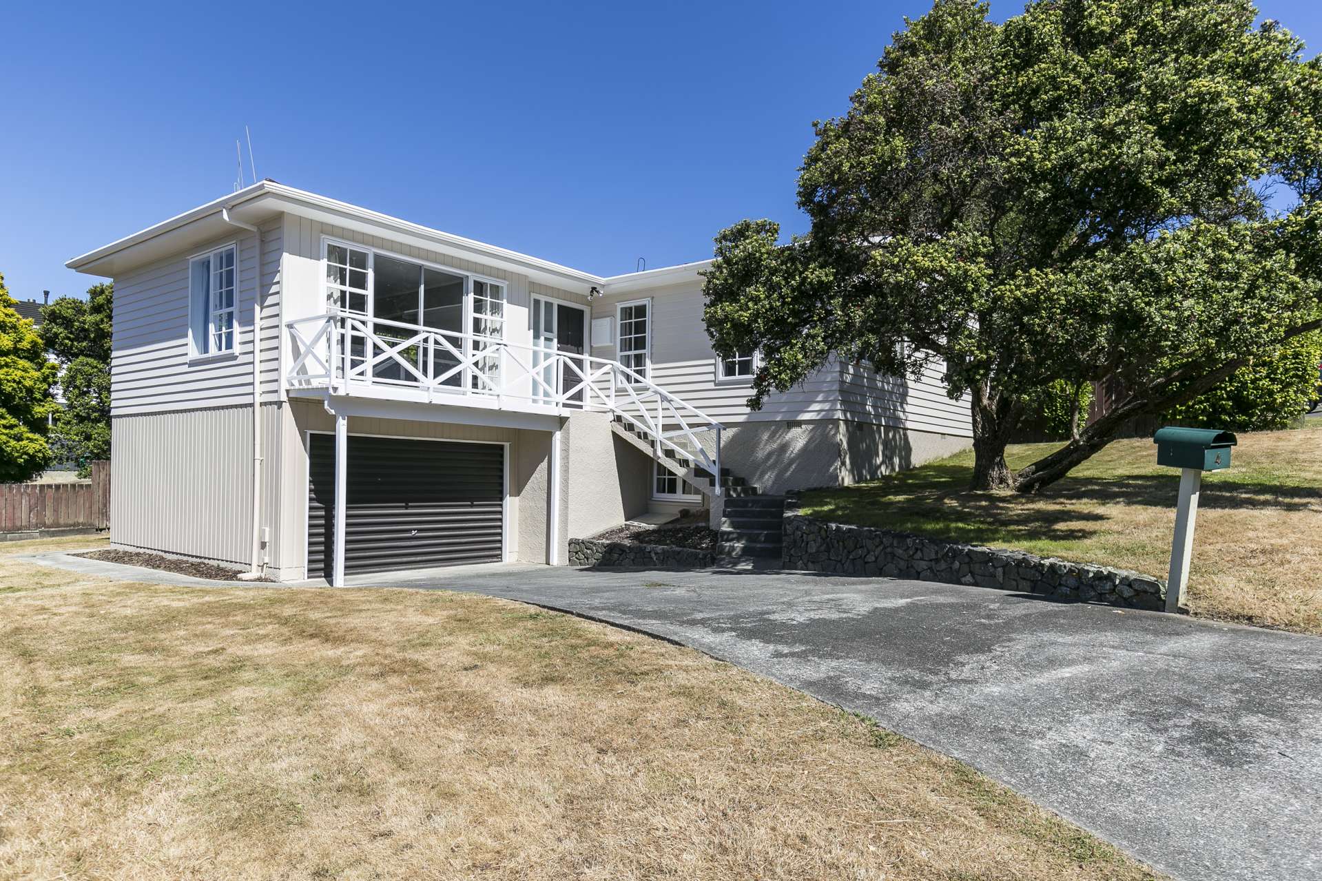 4 Greyfriars Crescent Tawa_0