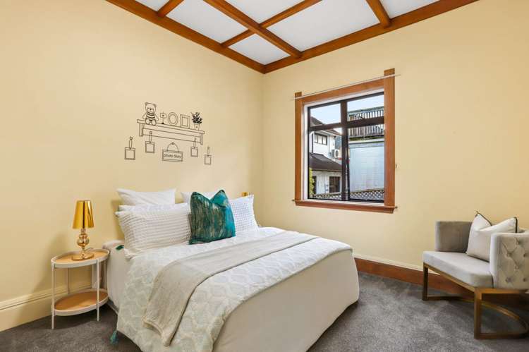 35 Staveley Avenue Hillsborough_11