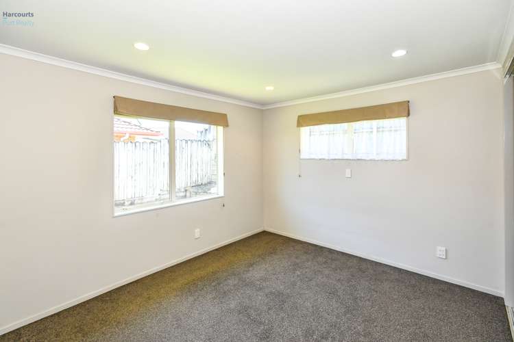 2 Carisbrook Crescent Papakura_9