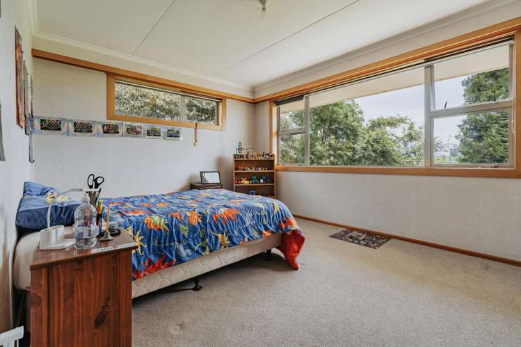 119 The Crescent Road Kaitangata_13