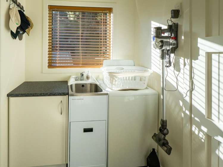 20 Quail Crescent Takamatua_14