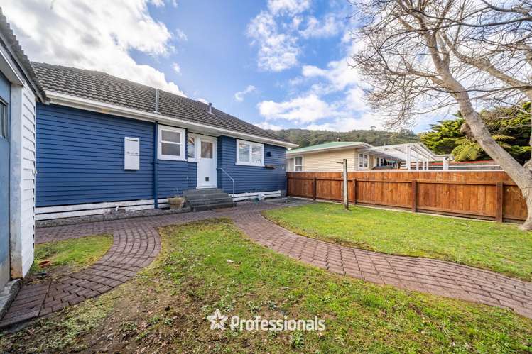 98 Wood Street Wainuiomata_20