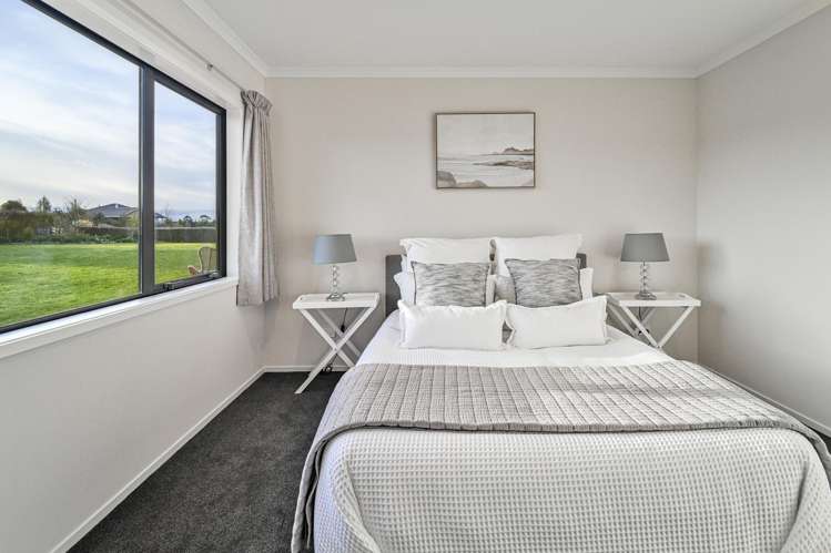 61 Bellerby Lane Maraekakaho_24