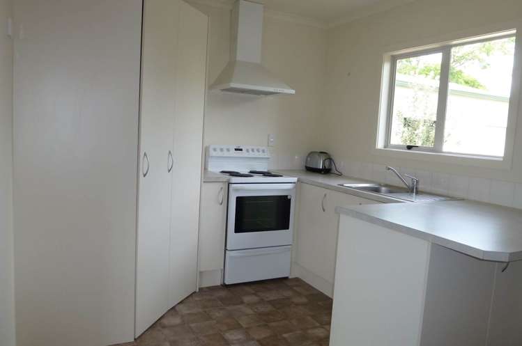 81 Alcoba Street Kamo_8