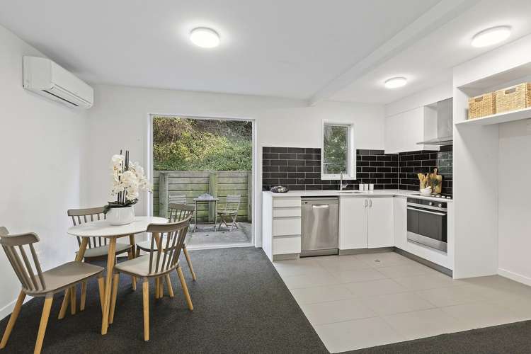 7/74 Derwent Street_2