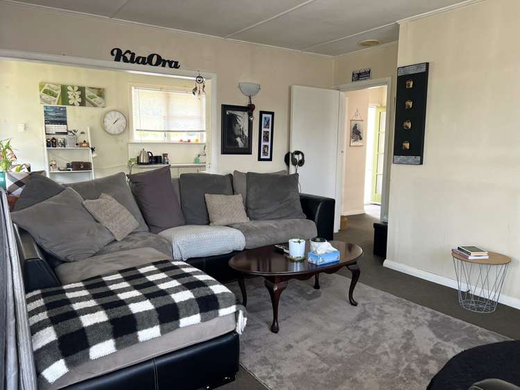 5 Guy Street Dannevirke_10