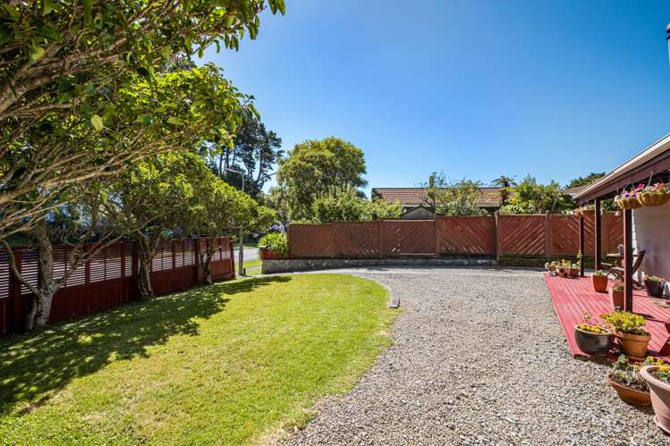 9 Postgate Drive Whitby_22