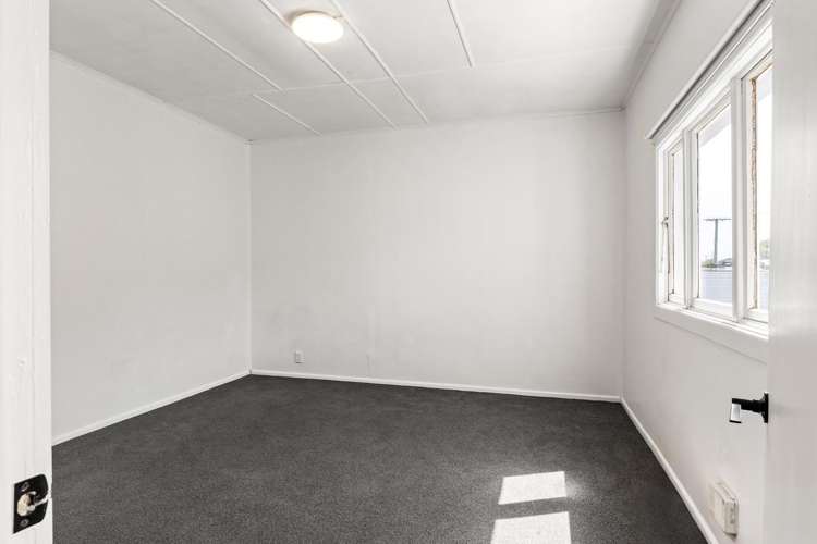 67 Paraone Road Tamarau_9