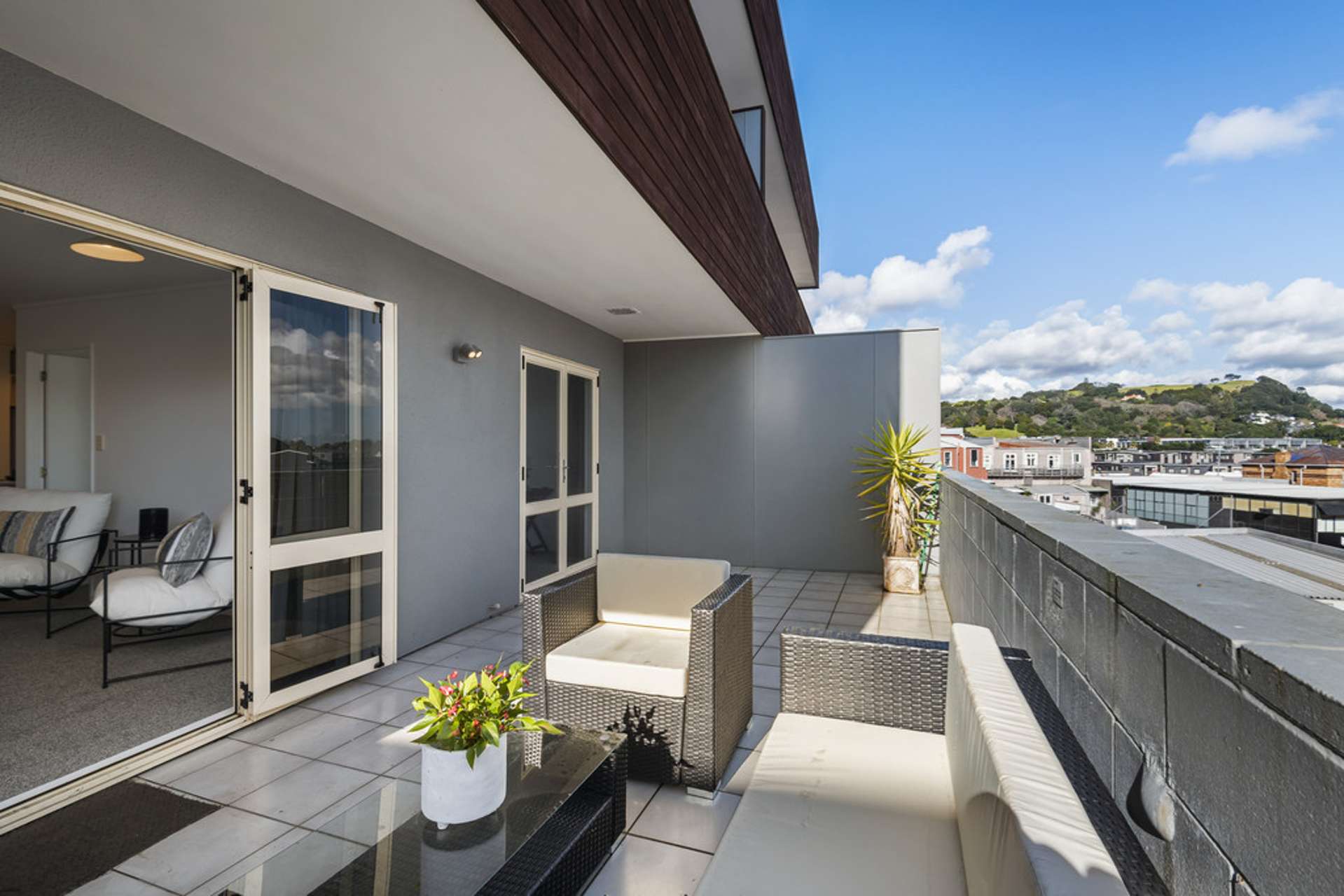 4/39 Mount Eden Road Grafton_0