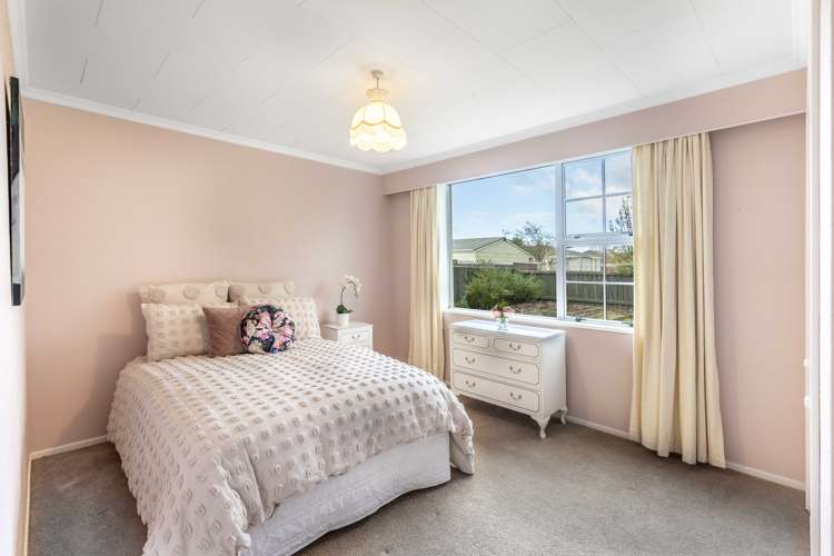 494 Queens Drive Rosedale_8