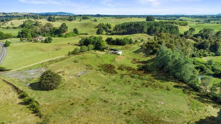 301 State Highway 5 Tirau_12