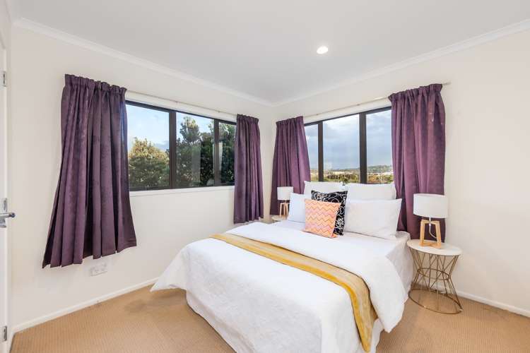 35 Agapanthus Place Flat Bush_11