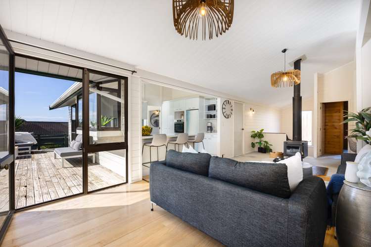 49 Polkinghorne Drive Manly_2