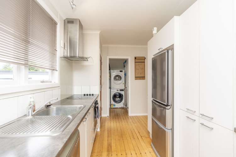 23 Susan Place Deanwell_6