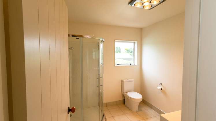 22 & 22a Ellett Road Karaka_21