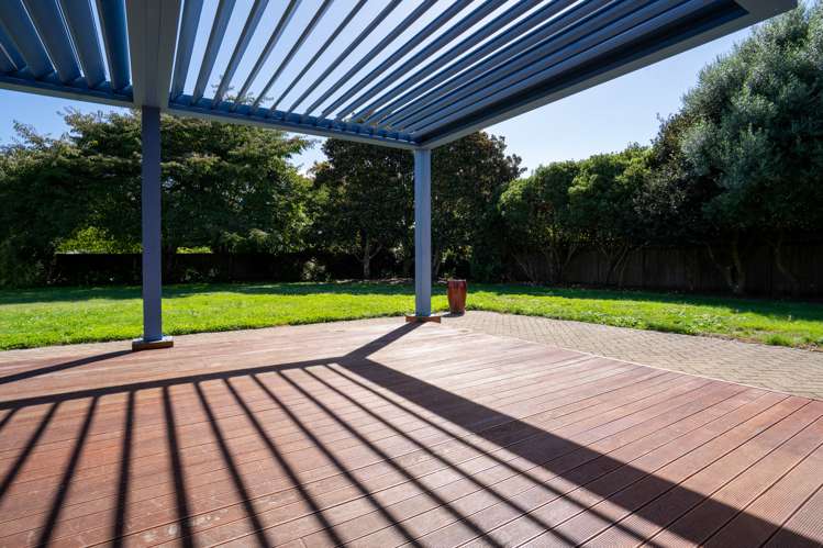 200 The Oaks Drive Leamington_18