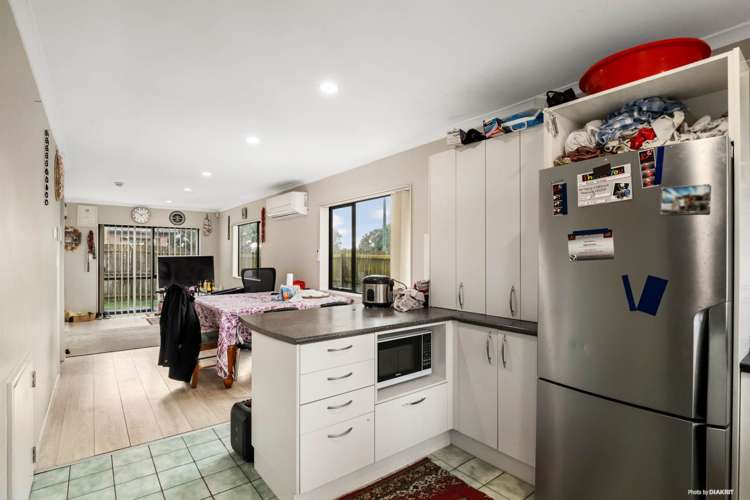 26 Waldos Way Mangere_7