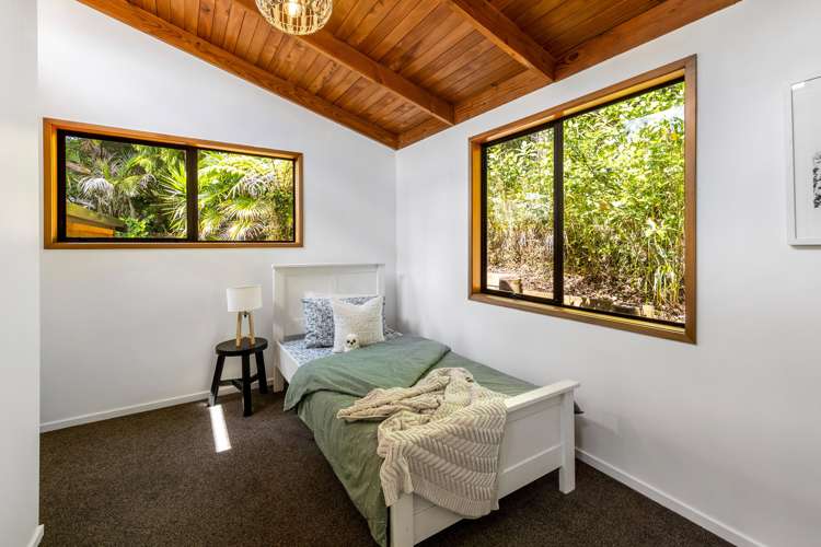 45 Paturoa Road Titirangi_23