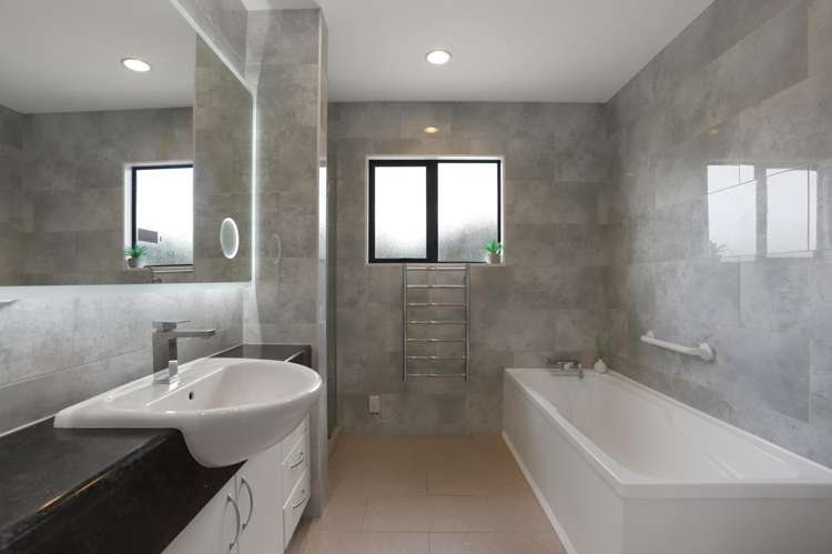 64 Milan Drive Glen Eden_15