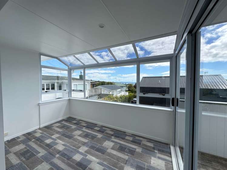 774 Whangaparaoa Road Manly_1