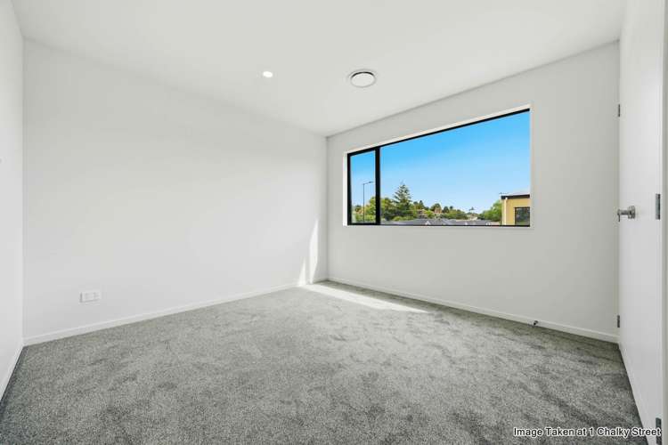 1 & 3 Chalky Street Opaheke_14