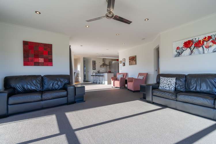 37 Cunaris Way Te Anau_9