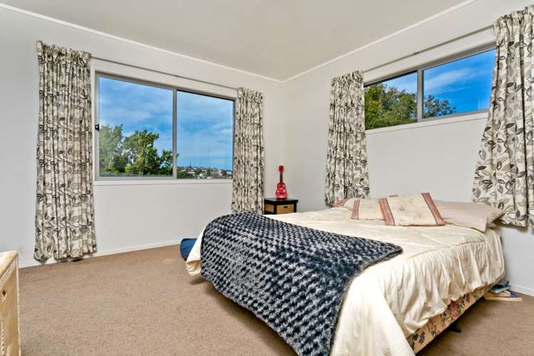 13 Tesla Place Totara Vale_9