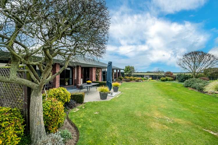 446 Grahams Road Willowby_3