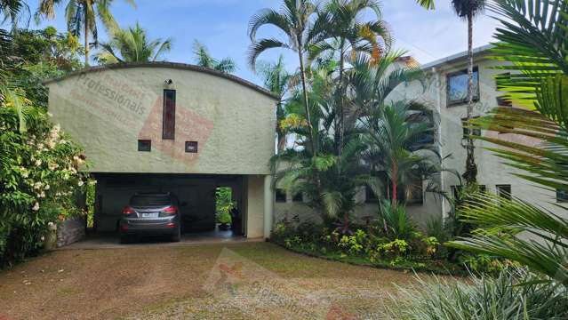Frank Lloyd Wright inspired architectural masterpiece luxury home in FIJI