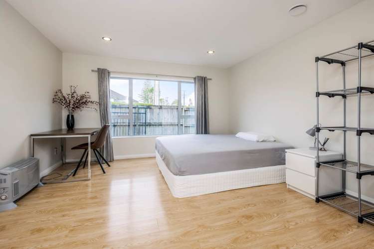 2b Kokiri Street Te Atatu South_7