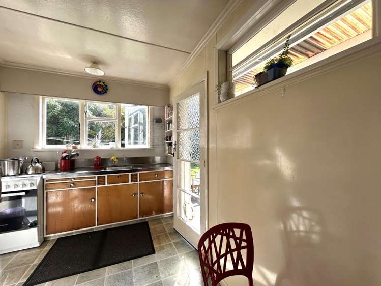2/24 Emano Street 10820_2