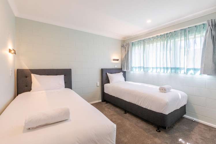 1400 Karamu Road North Mayfair_14