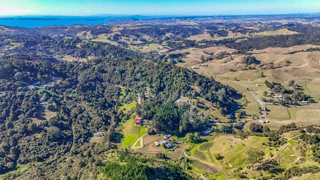 21 Noakes Hill Road Puhoi_1