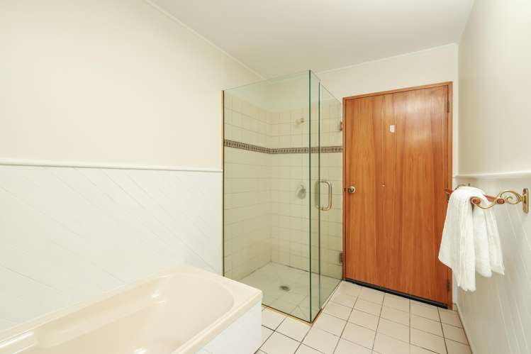 60 Riccarton Road East East Taieri_22