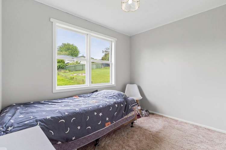 45 Sheridan Drive New Lynn_14