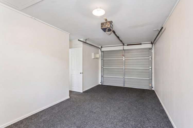 5/16 Vinograd Drive Te Atatu Peninsula_12
