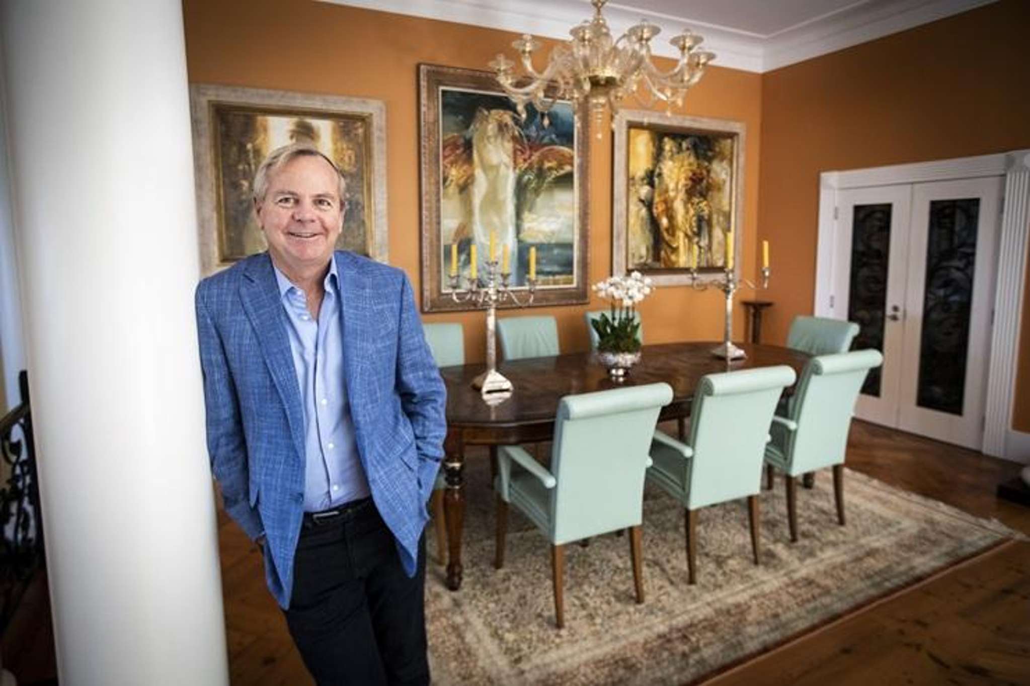 'Pizza economics' billionaire Guy Haddleton sells beachfront estate for $40m