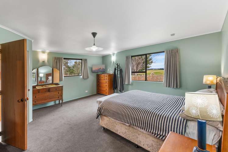 2265 State Highway 49 Rangataua_10