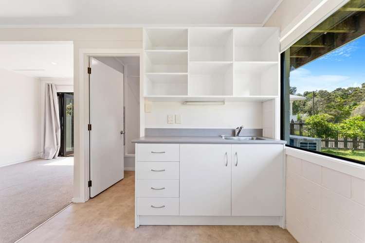 89 Clinton Road Matakana_17