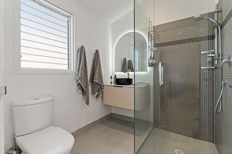 6l Carlton Gore Road Grafton_10