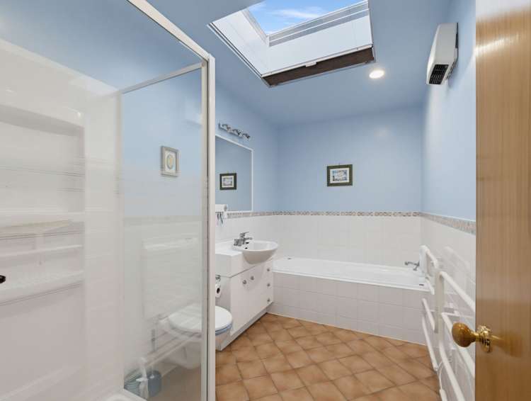 2/4 Bevington Street Avonhead_17