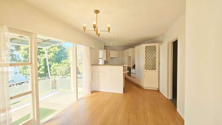 125 Te Atatu Road Te Atatu South_5