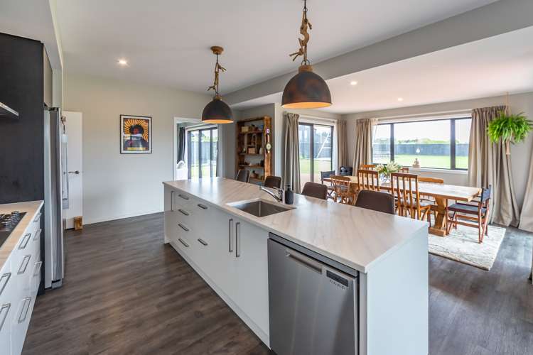 70 Kingsdowne Drive West Melton_8