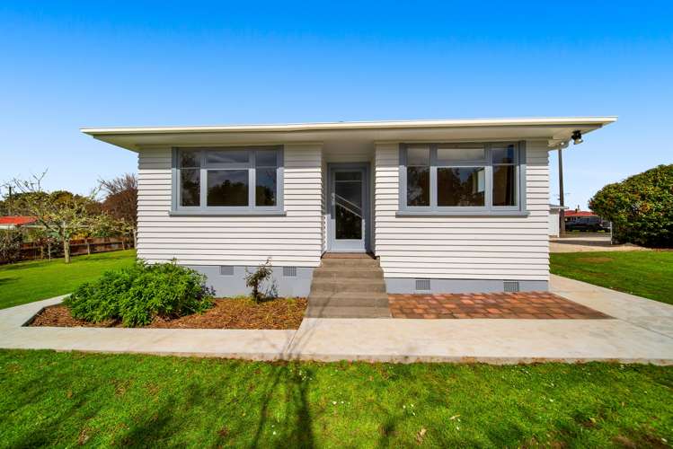 112 Broadway Waitara_13